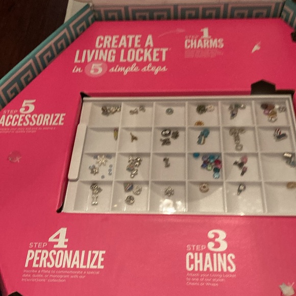 NIB Origami Owl Retired Lot  - Picture 4 of 12